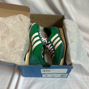 *NWT* ADIDAS Originals SL 72 (8)